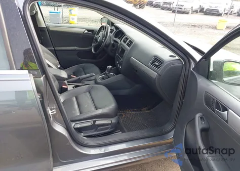 2017 Volkswagen Jetta 1.4T Se из США, поврежденный, VIN 3VWDB7AJ6HM292805